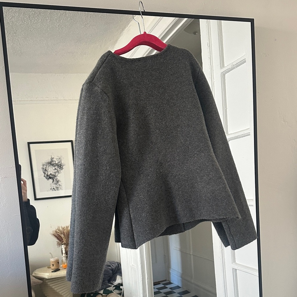 Zara Gray Wool Jacket with Gold Buttons BRAND NEW - Picture 2 of 5
